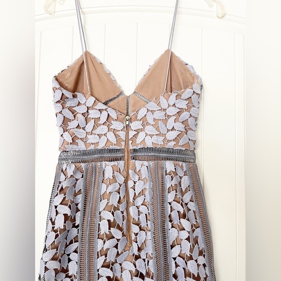 Self Portrait Arabella Lace V Neck Midi Dress Smoked Lilac & Nude - Picture 5 of 8